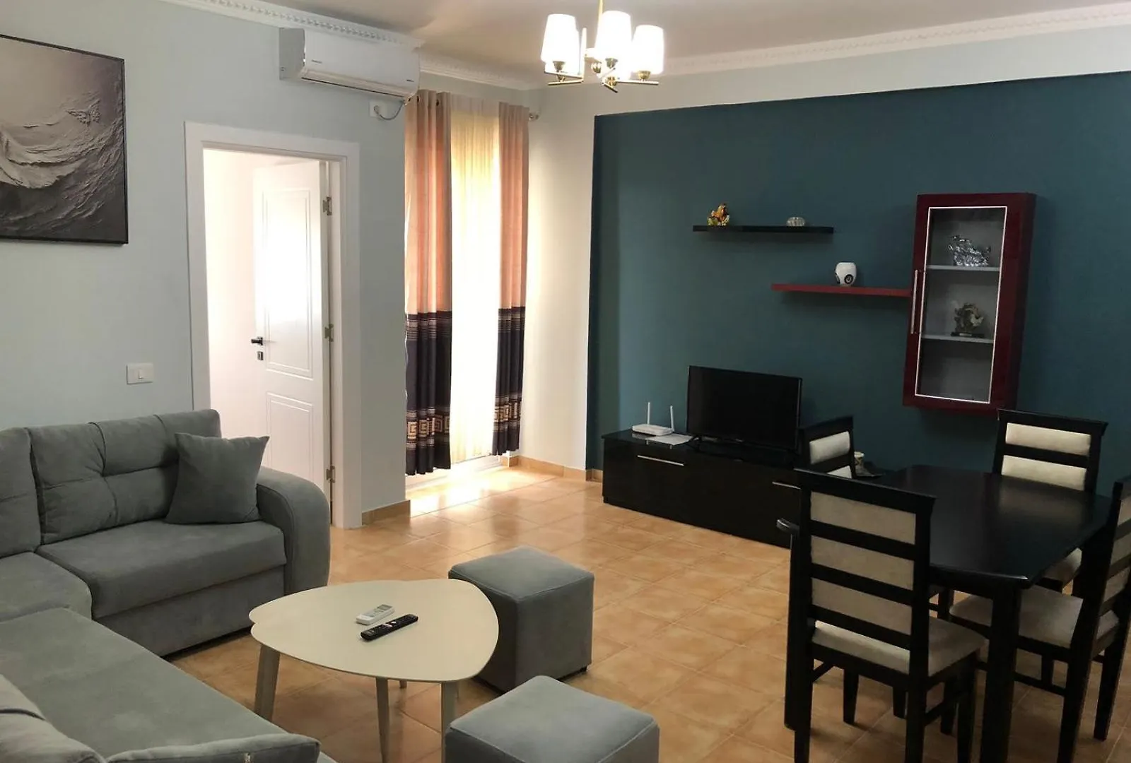 Topi Apartments Vlorë 阿尔巴尼亚
